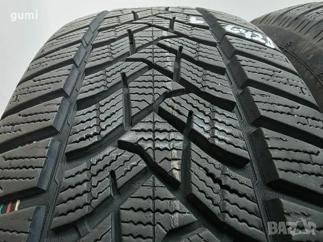 2бр зимни гуми 205/60/16 DUNLOP L06421