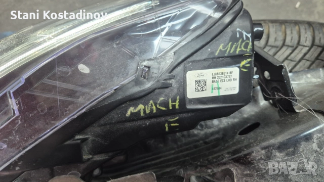 Десен фар за Ford Mustang match e, снимка 6 - Части - 54562800