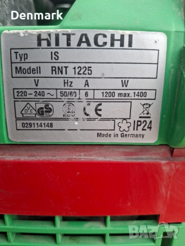 Строителна прахосмукачка Hitachi 1200 W, снимка 5 - Други инструменти - 54071001