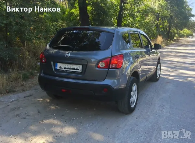 Nissan Qashqai 1.6, снимка 3 - Автомобили и джипове - 55510855