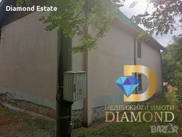 Двуетажна къща в село Динево, обл. Хасково, снимка 2 - Къщи - 55361664