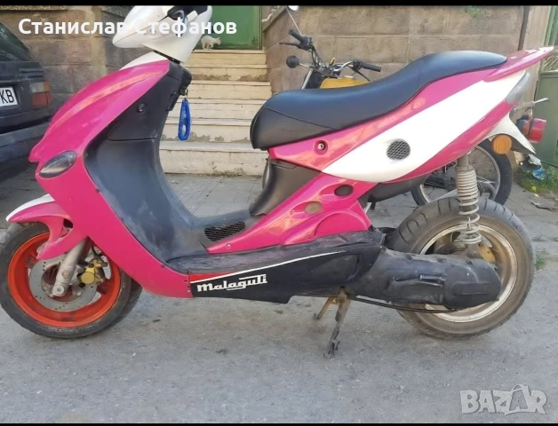 Malaguti F12 Phantom 50cc, снимка 2 - Мотоциклети и мототехника - 54556345