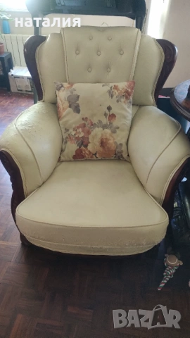 СПЕШНО: Елегантна холна гарнитура , снимка 2 - Дивани и мека мебел - 54263955