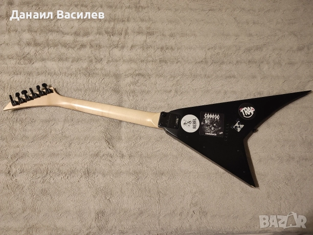 Jackson JS1X RR Minion Satin Black + оригинален кашон и колан. , снимка 5 - Китари - 54875110
