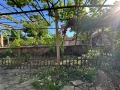 Къща с огромен двор и потенциал в с. Три кладенци, снимка 8
