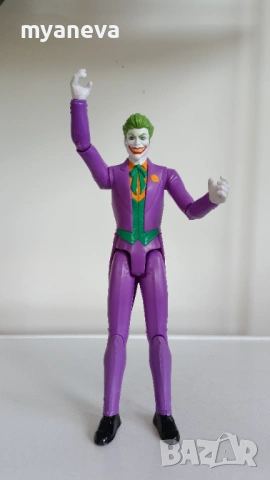 Екшън фигура , The Joker най-известния враг на Батман .