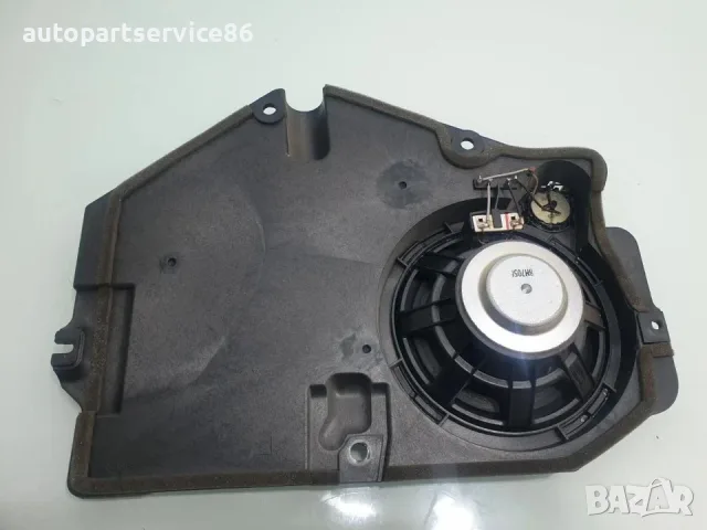 Корпус на панела за високоговорителя на задна дясна врата за Volvo C30 1.6 TDI (2012) 31252251 OEM, снимка 2 - Части - 55622652