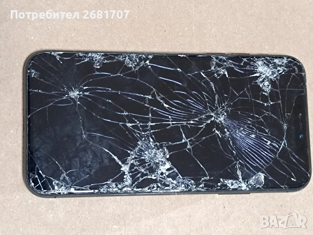 телефон iPhone XR, снимка 3 - Apple iPhone - 54578878