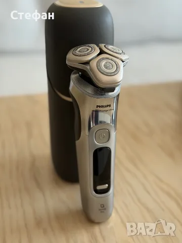 Електрическа самобръсначка Philips i9000 (XP9404/46), снимка 2 - Друга електроника - 55571226