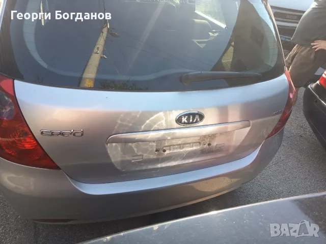 Кия сиит на части 1.6crgi, снимка 4 - Автомобили и джипове - 55594523