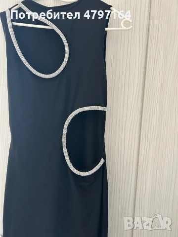 Дълга официална рокля с детайли 