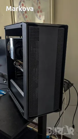 Геймърски компютър | Ryzen 5 7500F + RX 7700 XT | Gaming PC | Без RAM и SSD | Отлично състояние, снимка 3 - Геймърски - 55355275