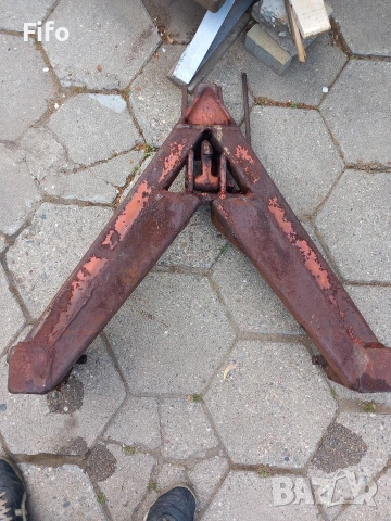 Руски триъгълник за трактор Т-150 /ДТ 75, снимка 4 - Селскостопанска техника - 54295735