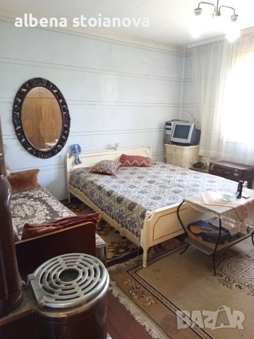 Къща гр. Костенец, снимка 8 - Къщи - 55034534