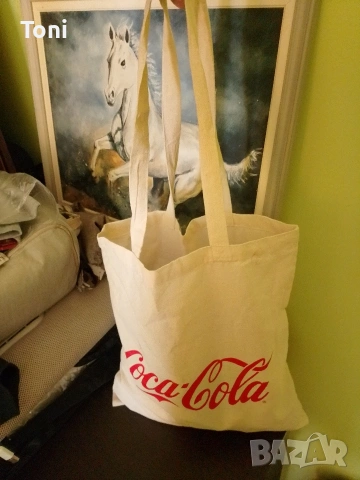 чанта Coca Cola чисто нова 