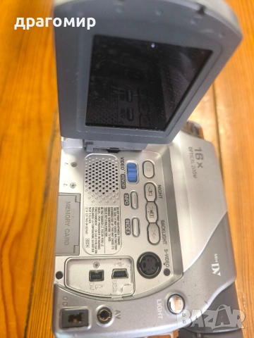 JVC Mini DV camera , снимка 8 - Камери - 54615708
