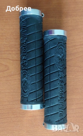 Грипове LIZARD Skins Bat Logo Dual Clamp Lock-On, снимка 5 - Части за велосипеди - 55177556