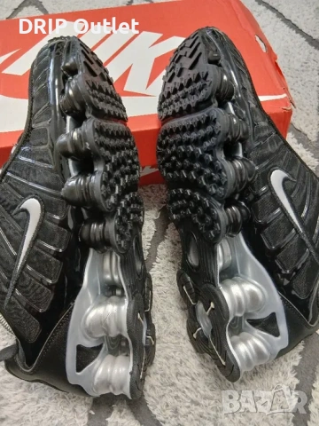 !НОВИ! Nike Shox TL | Black/Silver | + КУТИЯ, снимка 3 - Маратонки - 54167936