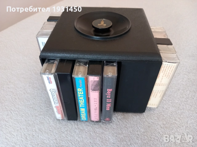 касетник с 20 касетки, снимка 3 - Аудио касети - 54674249