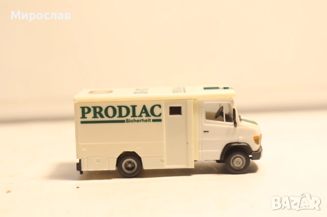 HERPA 1/87 H0 MERCEDES VARIO ИНКАСО БРОНИРАН КОЛИЧКА МОДЕЛ, снимка 5 - Колекции - 54316781