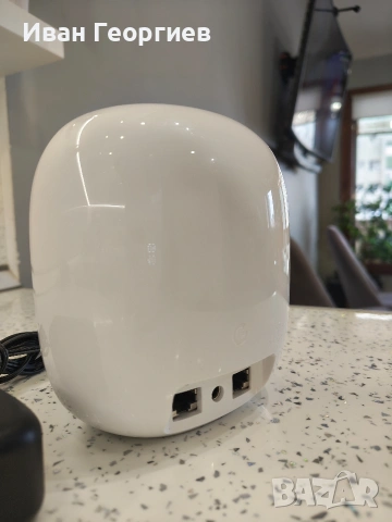 Google Nest Wifi Pro , снимка 2 - Рутери - 55130346