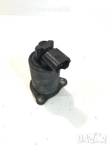 EGR клапан за Vauxhall Vivaro или Renault Trafic 1.9 dCi (2002-2006) 8200229190