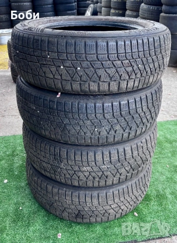 Гуми 215/65/17 Kumho 