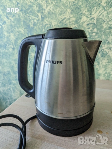 Ел. кана Philips HD9305/21 2200 W, 1.5 л, Сива, снимка 4 - Кани - 54731039
