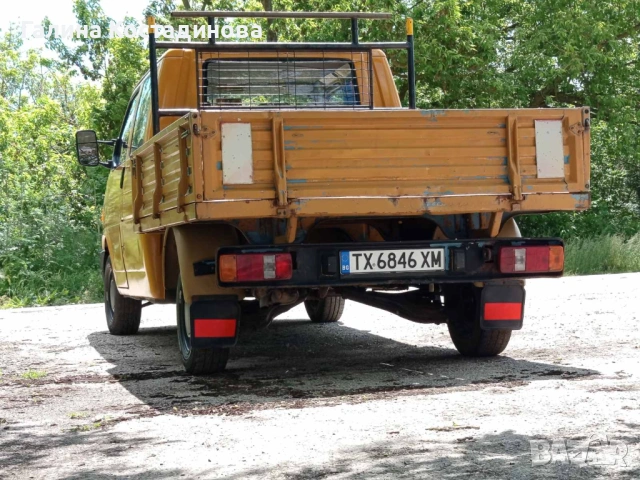 VW T4 Товарна машина, снимка 4 - Бусове и автобуси - 54695553