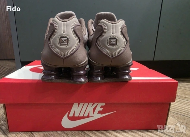 Nike Shox TL "Pumice & Night Maroon, снимка 2 - Маратонки - 55227860
