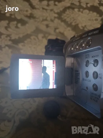 canon mv730i camcorder , снимка 2 - Камери - 55364337