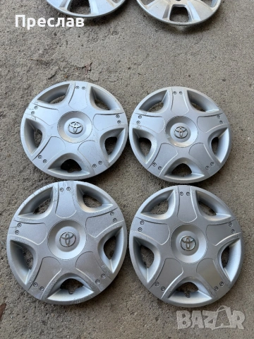 4 броя оригинални тасове за Toyota Yaris 14