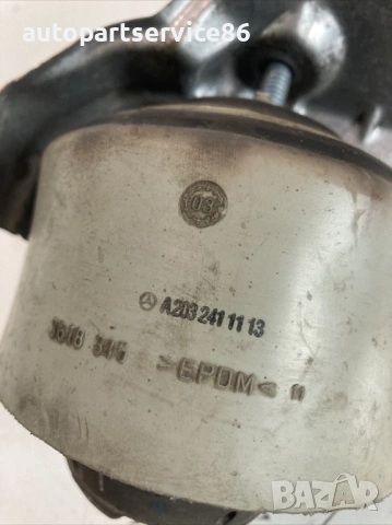 Предна лява конзола на двигател за Mercedes Clk W209 320 бензин (2005), снимка 2 - Части - 54088102