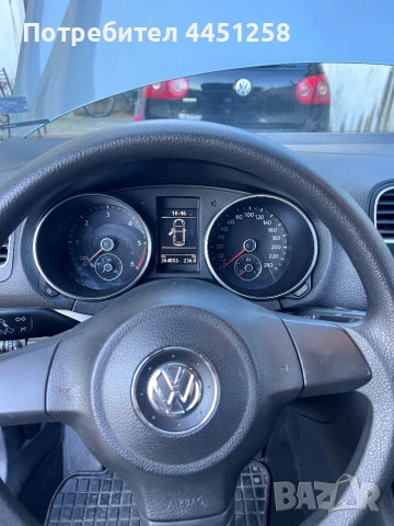 Golf 6 1.6 tdi, снимка 7 - Автомобили и джипове - 54682644