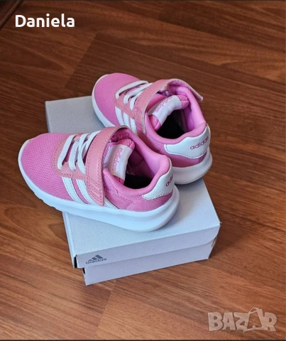 Бебешки маратонки Adidas, снимка 5 - Бебешки обувки - 54511226