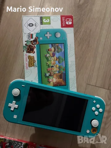 Nintendo switch lite (Animal Crossing Edition)