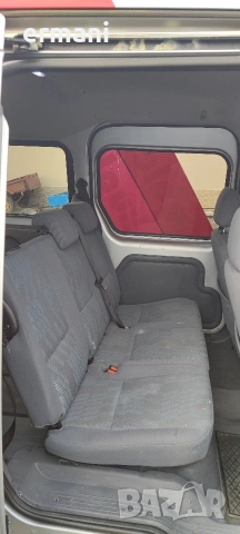 Ford Connect 1.8 d, снимка 15 - Автомобили и джипове - 54745658