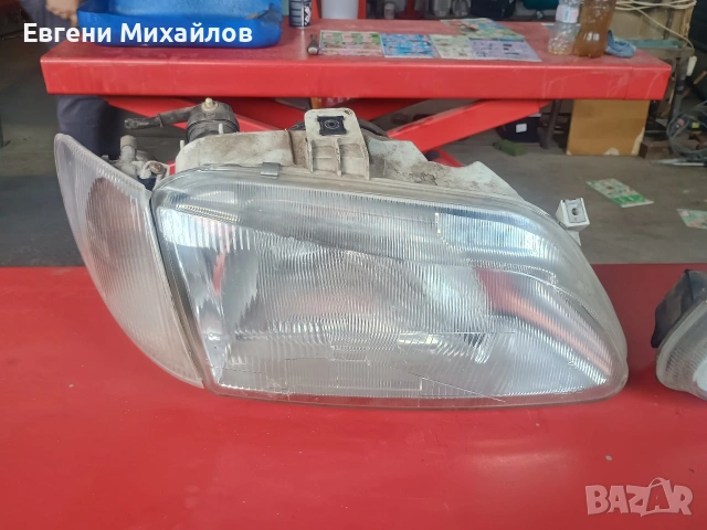 Фар за Рено Меган Сценик , снимка 3 - Части - 55081014