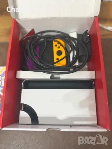 Nintendo Switch OLED White + 512GB + 12 игри + Допълнителни Joy-Con, снимка 5 - Nintendo конзоли - 55316833