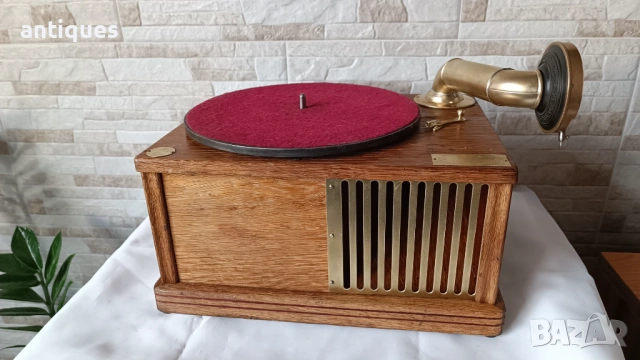 Стар грамофон с манивела - EUFON - 1909г. - Made in Hungary, снимка 12 - Антикварни и старинни предмети - 53992504