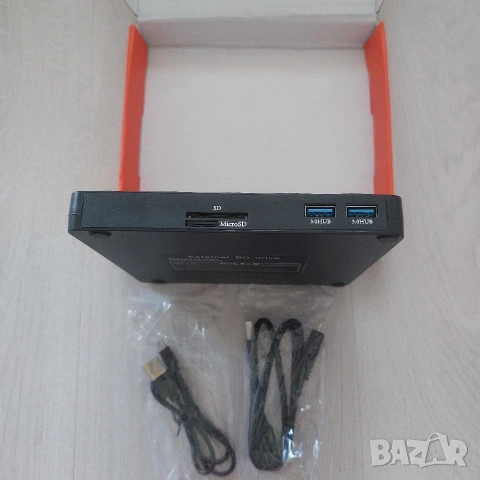 Чисто ново Външно Blu-ray устройство 5-в-1 / 3D Блурей Записвачка USB 3.0 & Type-C, снимка 4 - Друга електроника - 54732453
