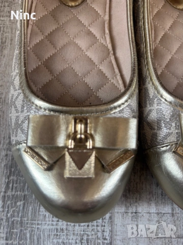 Детски обувки  MICHAEL KORS 32, снимка 2 - Детски обувки - 54501106