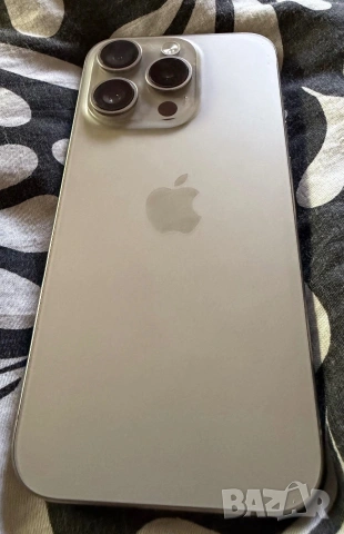 Продавам iPhone 15 pro