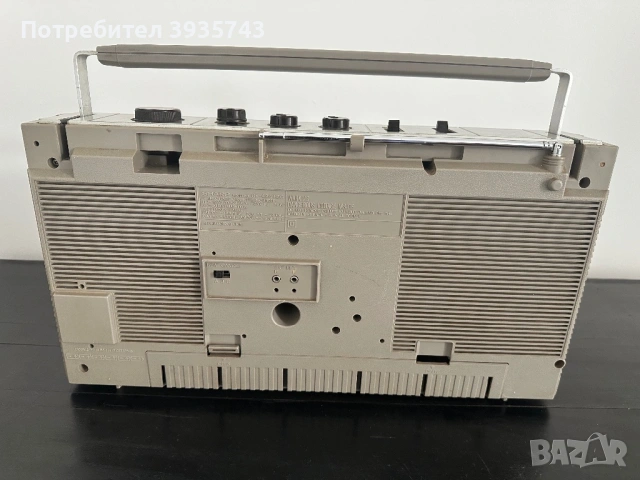 Sharp GF4949 радиокасетофон , снимка 5 - Радиокасетофони, транзистори - 54571759