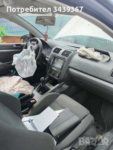 Golf 5 1,6 fsi на части, снимка 8 - Автомобили и джипове - 54665408