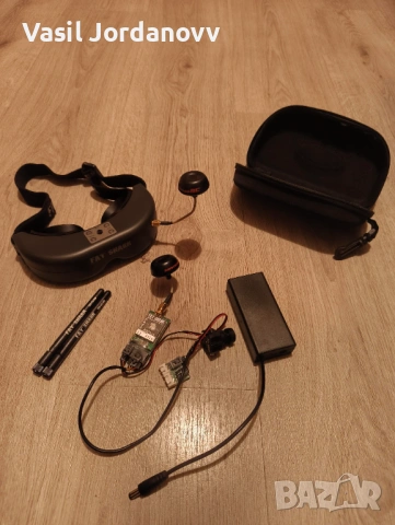 FPV очила Fatshark Predator V2 и Radiomaster Pocket ELRS, снимка 5 - Дронове и аксесоари - 54783573