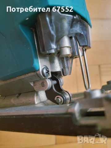 Безчетково зеге Makita DJV182. Само тяло. Цената е крайна!, снимка 5 - Други инструменти - 52722380