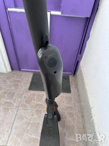 Електрическа тротинетка Segway Ninebot E25E Upgrade- 30 km/h, снимка 3 - Велосипеди - 54681387