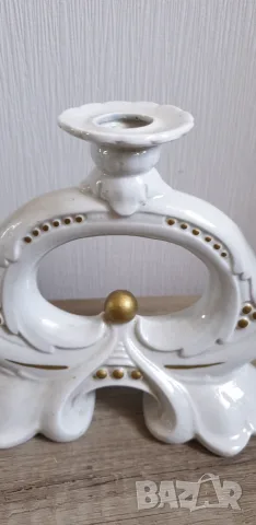 Стар порцеланов свещник, снимка 2 - Антикварни и старинни предмети - 55362942