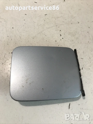 Капачка/врата на резервоара задна за Nissan Almera N16 (2006) 4M7